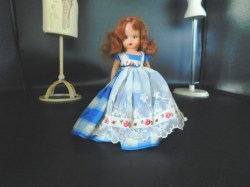 6" REDHEAD HARD PLASTIC Sleep Eye NANCY ANN STORYBOOK DOLL, BLUE CHECK DRESS, STAND